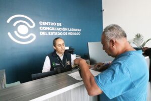 Facilita CCLEH traductores a trabajadores de lenguas originarias durante audiencias de conciliación